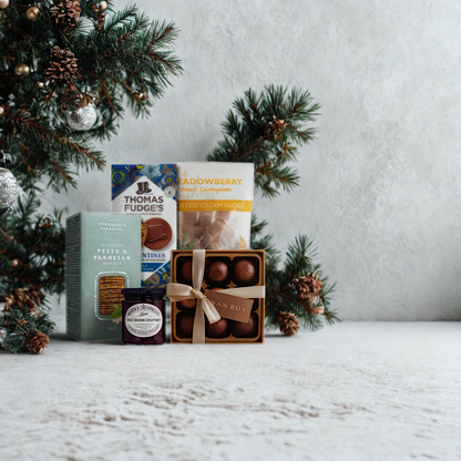 The Festive Delights Hamper With Prosecco